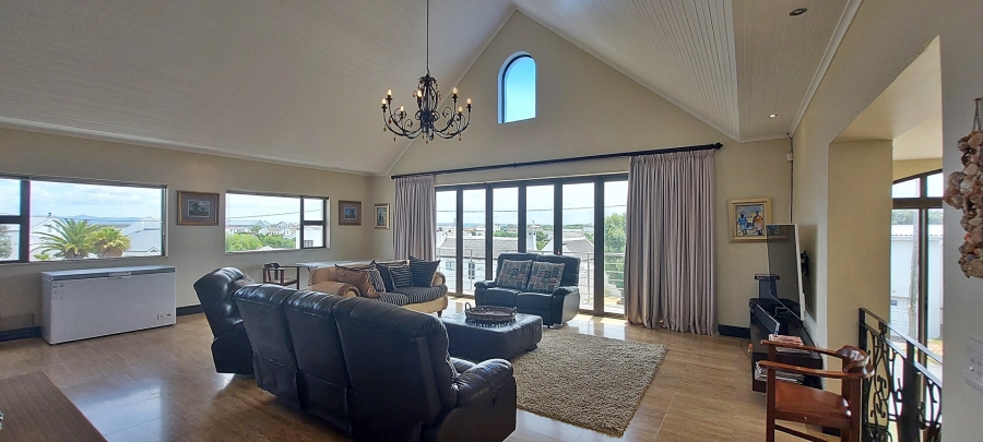 4 Bedroom Property for Sale in Arniston Western Cape